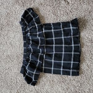 Abercrombie ruffle off the shoulder top